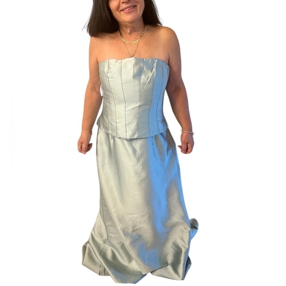 Jovani Dresses & Skirts - Jovani Strapless Dress with corset top